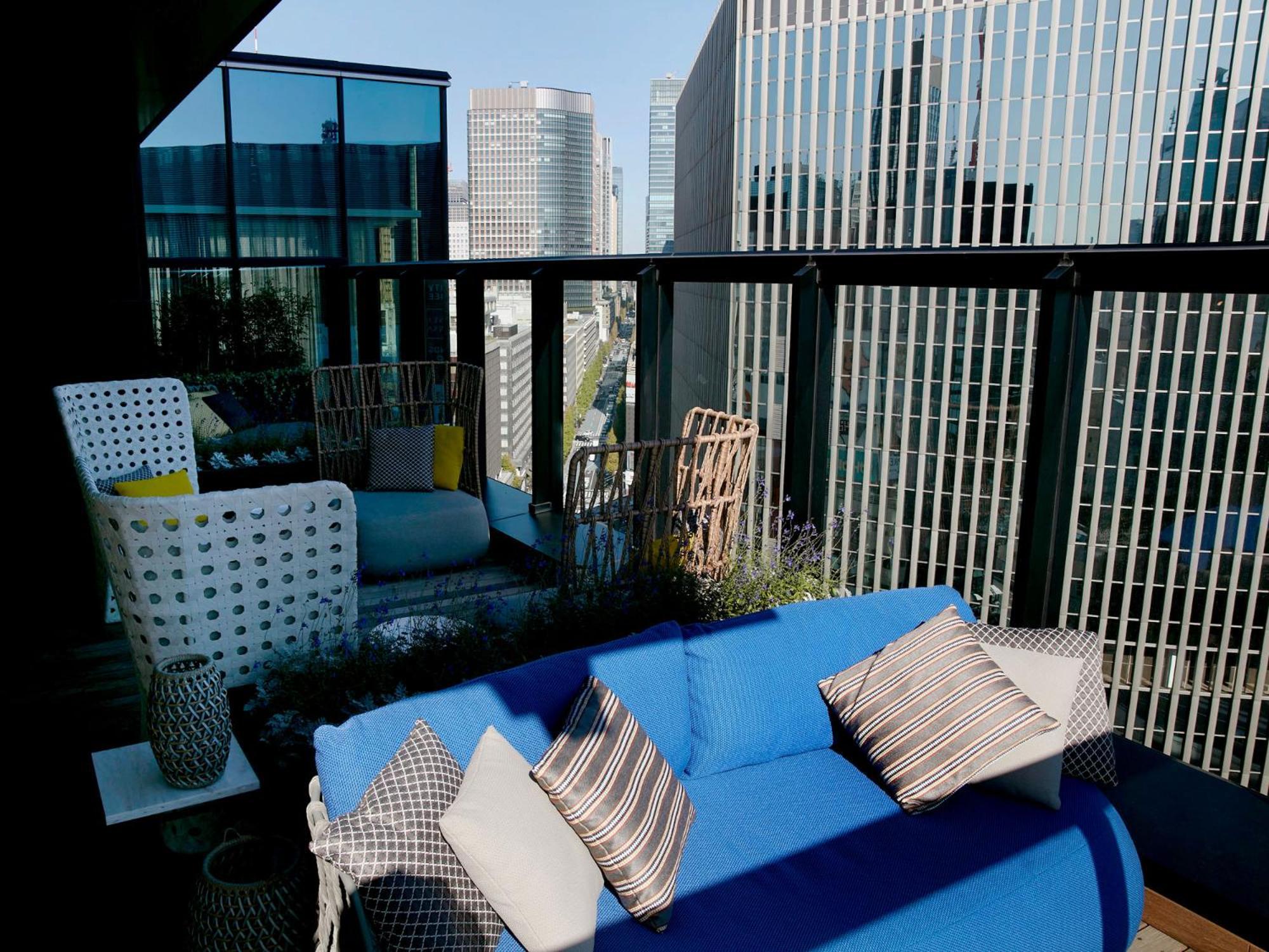 The Gate Hotel Tokyo By Hulic Exterior foto A balcony in a condominium in Japan